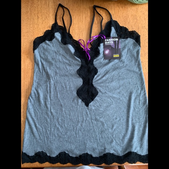 Calida camisole featured at Zurich Fashion Days - Picture 1 of 5